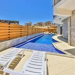 Vila Levilla *