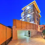 Vila Levilla