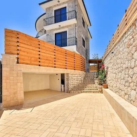 Levilla * דמרה